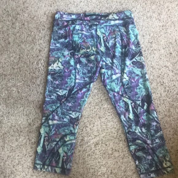 Lululemon leggings - Picture 5 of 5